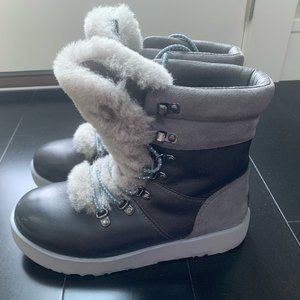 UGG Vicki Waterproof Leather & Sheepskin Boots